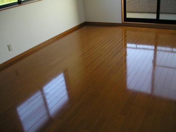 Non-living room. floor, Waxing. ceiling ・ It was re-covered wall Cross