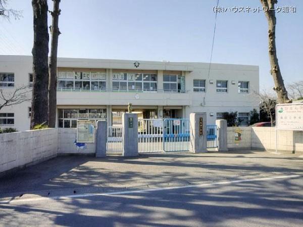 Primary school. Kounosu Municipal Mita to elementary school 1610m