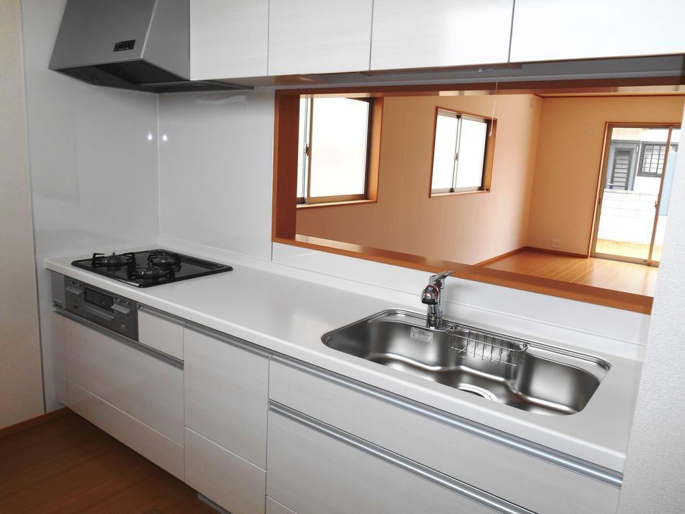 Same specifications photo (kitchen)