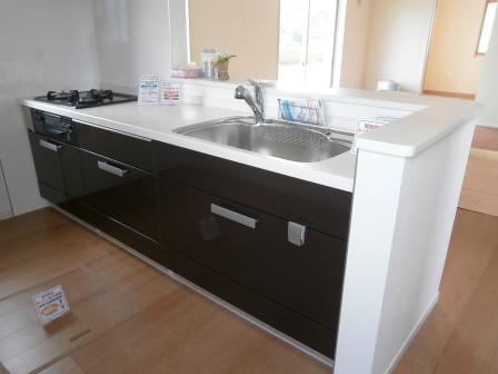 Kitchen. In storage lot, Spacious kitchen ☆ More and more likely to be repertoire of cuisine! 