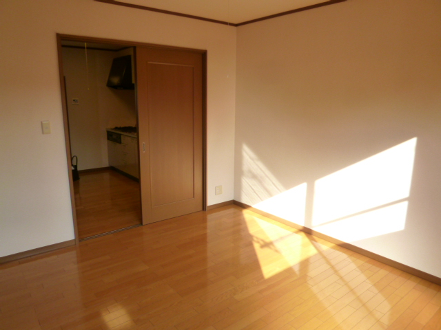 Other room space. ■ ■ Good day ■ ■