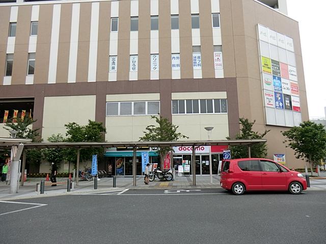 Shopping centre. Honeys CC Kounosu until Ekimae 1394m