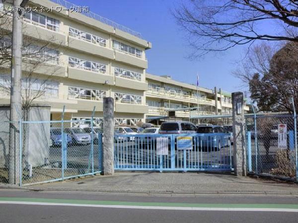 Primary school. Konosu Tatsuta Mamiya to elementary school 1020m