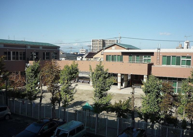 kindergarten ・ Nursery. Fukiage 1200m to the central kindergarten