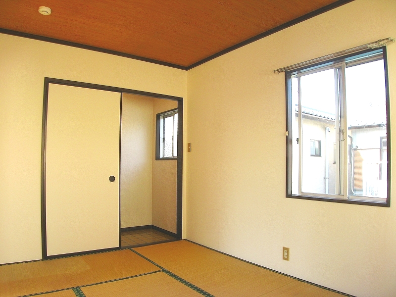 Other room space. Here will also be Japanese-style room.