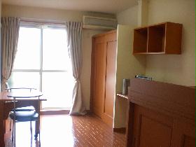 Living and room.  ※ 1F is, Flooring. 2F is, Carpet specification.