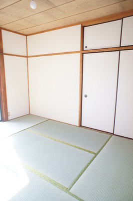 Living and room.  ☆ Second floor of the Japanese-style room ☆