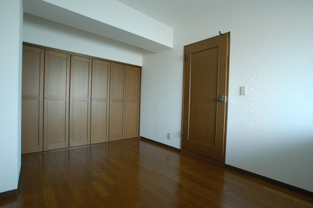 Other room space. You can use the room spacious with abundant storage space