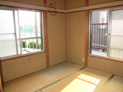 Living and room. To entertain the interior of the sum in the second floor Japanese-style room 4.5 tatami mat!