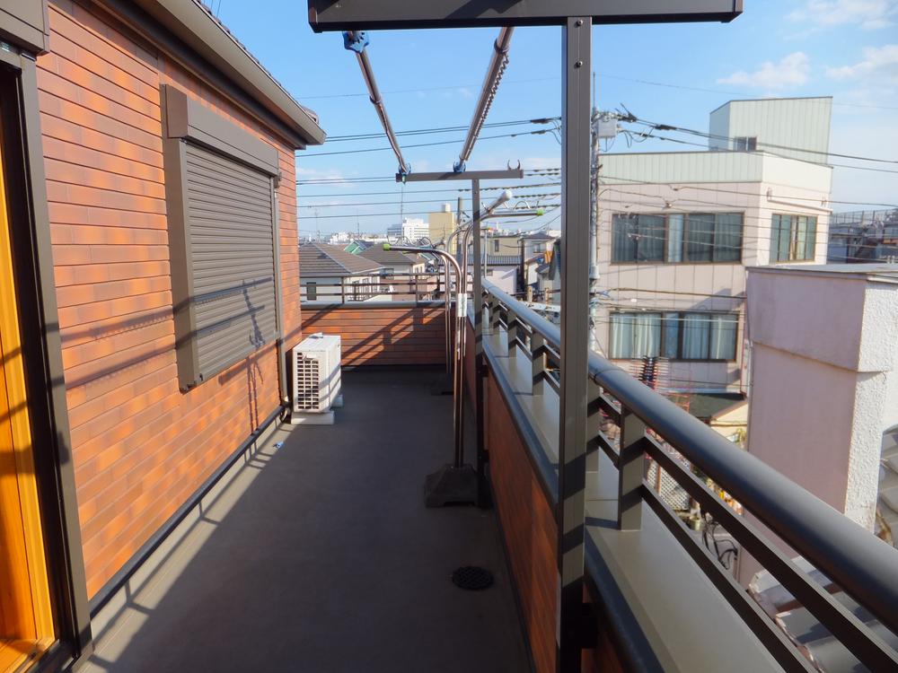 Balcony. Local (February 2013) Shooting