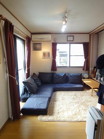 Non-living room. Dining is next to the Western-style 6 quires. It can be used as a living Indoor (January 2014) Shooting