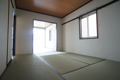 Living and room.  ☆ Japanese-style room 6 quires ☆