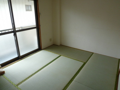 Living and room.  ☆ Guests can enjoy a Japanese-style interior with tatami ☆ 