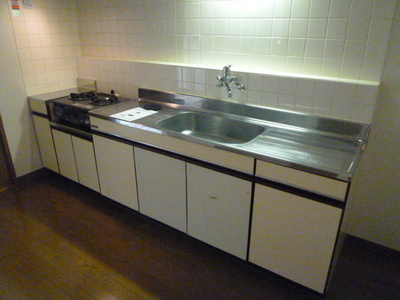 Kitchen.  ☆ Economic city gas ☆ Wide kitchen dishes also is also a breeze tidy ☆ 