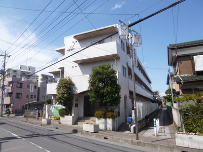 Building appearance. Uinberusoro Koshigaya third