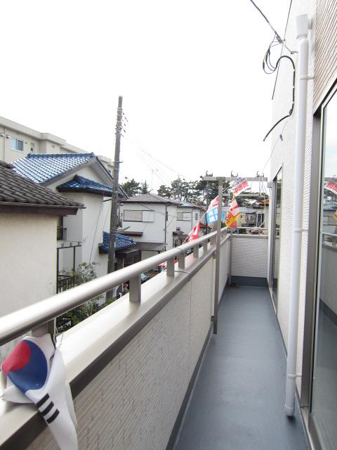 Balcony. 2F balcony