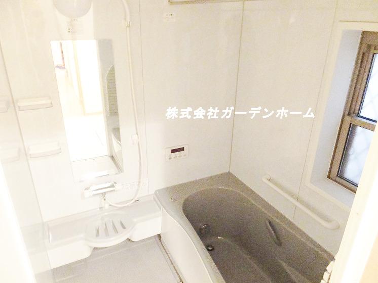 Bathroom. Relaxed mind and body refresh !! 1 pyeong of bathroom