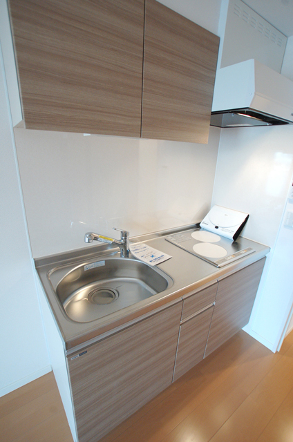 Kitchen. Stylish woodgrain kitchen ☆ Functional in the cooking space spacious! 