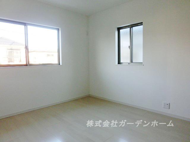 Non-living room. ■ Drenched light of the sun and Sansan, Bright Western-style ■
