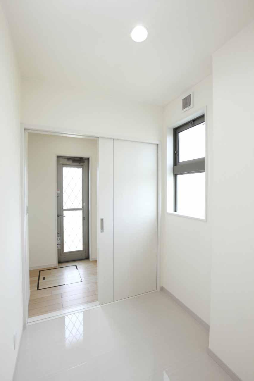 Model house photo
