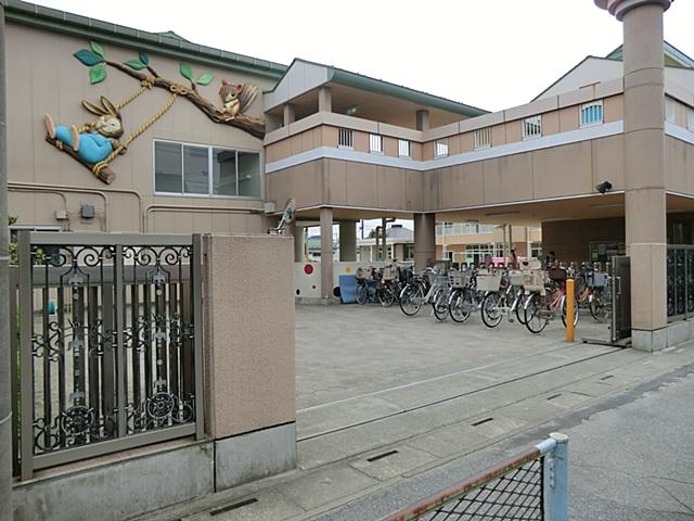 kindergarten ・ Nursery. Dolabrata to kindergarten 863m