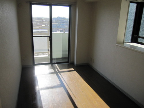 Other room space. Western-style (about 5.4 tatami mats)