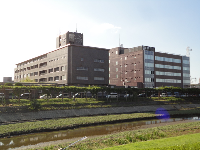 Government office. Koshigaya 606m to City Hall (government office)