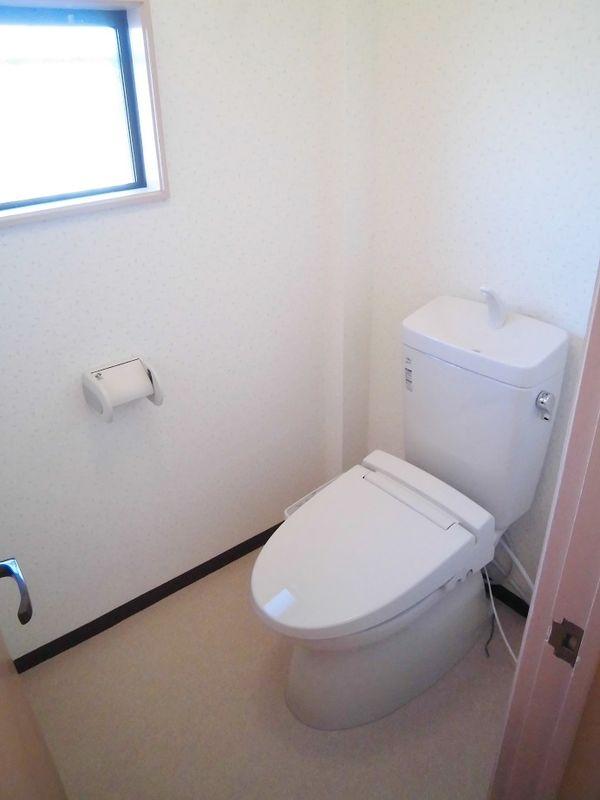 Toilet