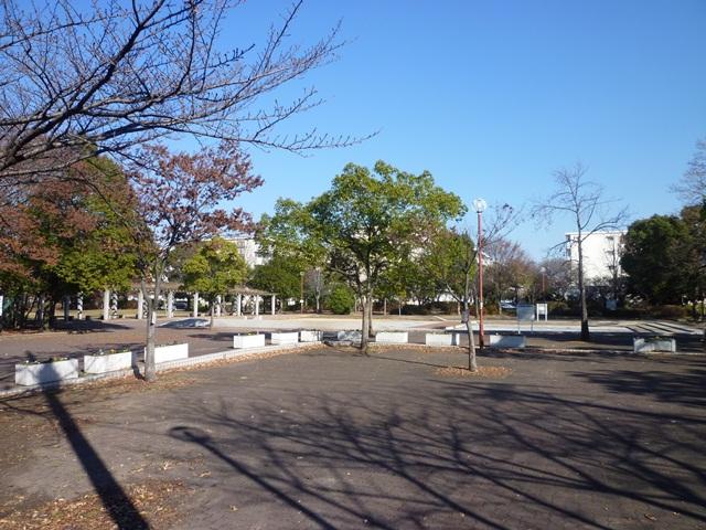 park. 220m to Senma stand fourth park