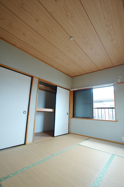 Living and room. Healing space relaxation of Japanese-style room in the two-sided lighting