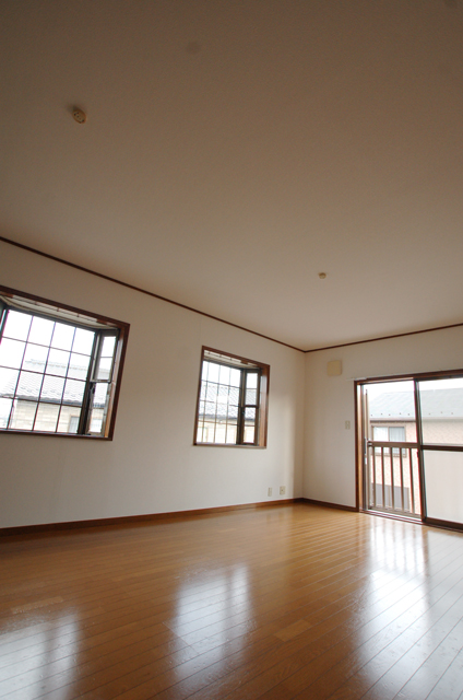 Other room space. Popular Flooring Stylish with bay windows