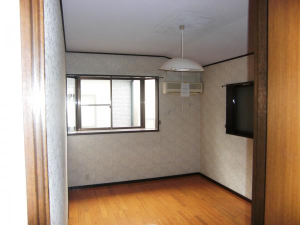 Non-living room