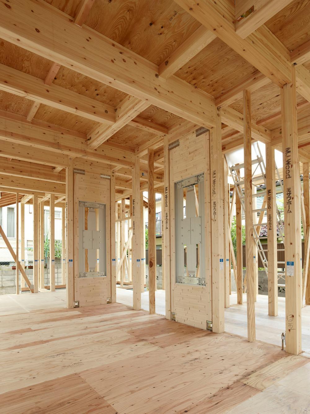 Construction ・ Construction method ・ specification. MJWood of Misawa Homes is, Peace of mind in the earthquake-resistant wooden house + vibration control device MGEO-N ・ We will make you the safety of your house. 