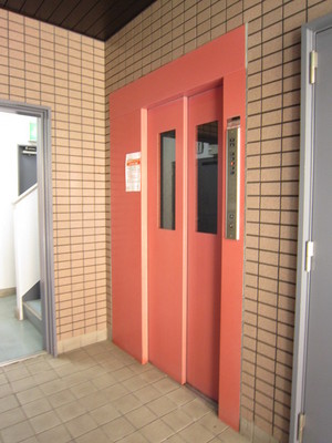 Other common areas. Elevator