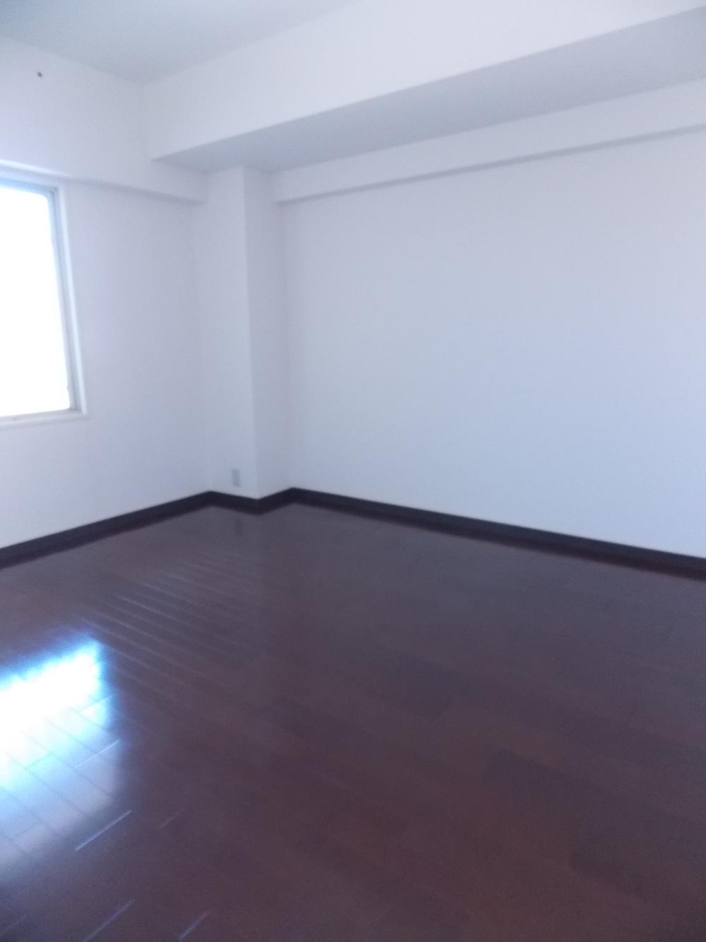 Non-living room