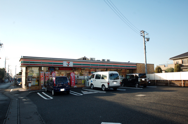 Convenience store. Seven-Eleven Koshigaya Obayashi store up (convenience store) 674m