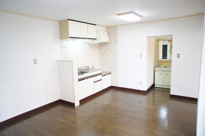 Living and room. Spacious LDK ☆ 