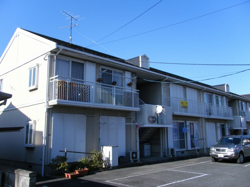 Building appearance. Sekisui House, construction of Sha - Maison