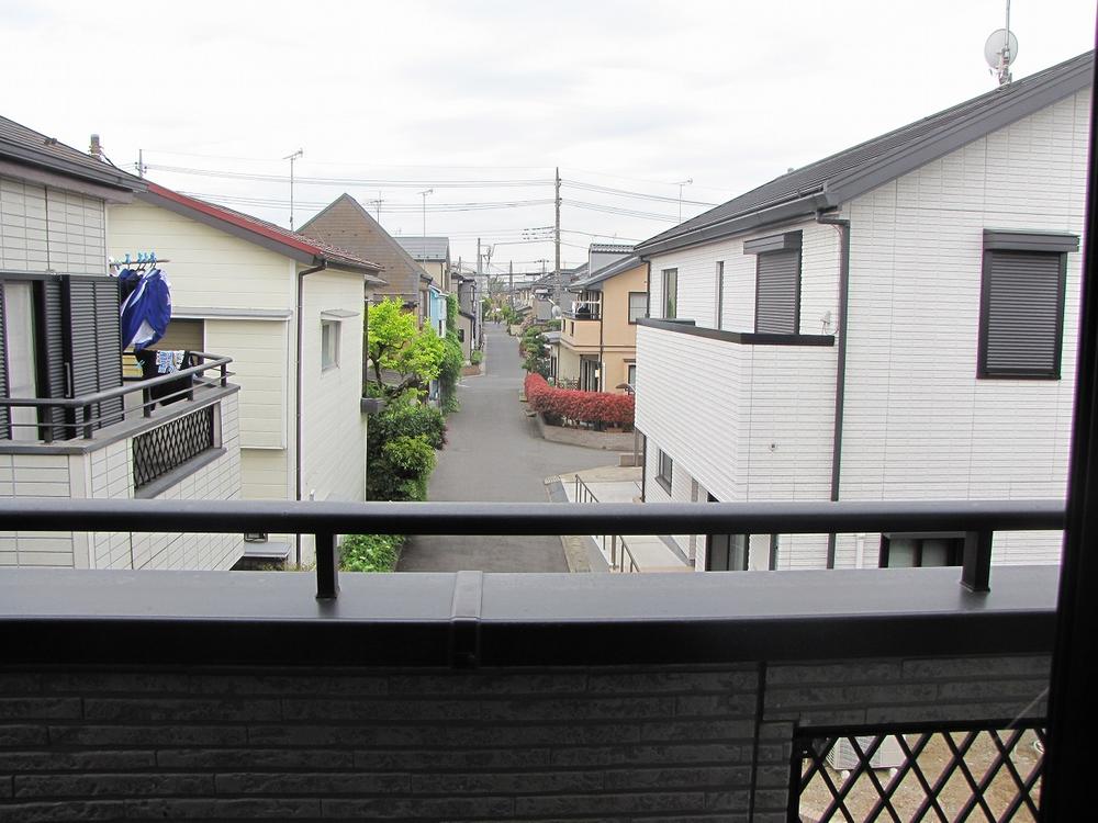 View photos from the dwelling unit