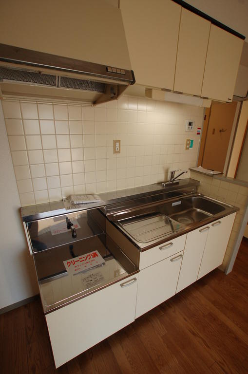 Kitchen. Kitchen gas stove can be installed! Cooking Easy ☆