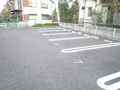 Parking lot