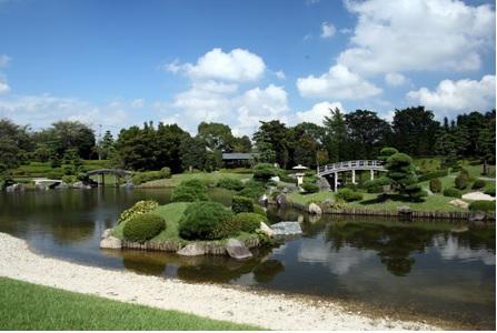 park. Hanada sixth park (Hanada en)