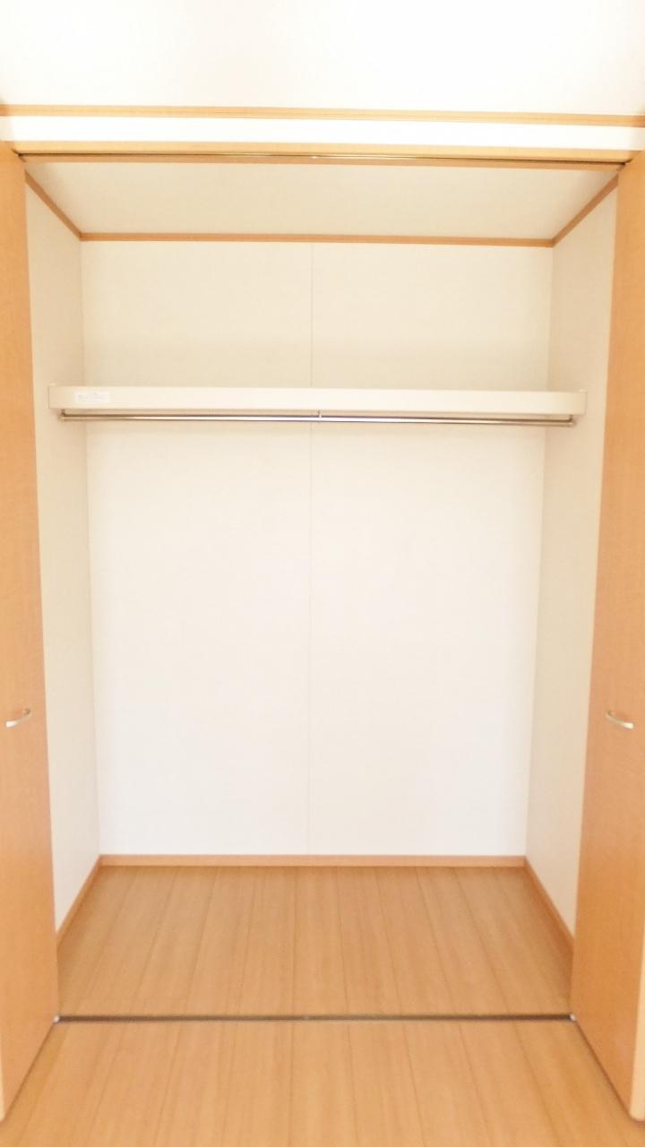 Receipt. Are attached to each room is closet can hold important clothing, Storage is enhanced!