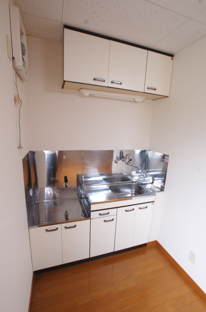 Kitchen. Storage-rich kitchen Easy cooking a gas stove can be installed