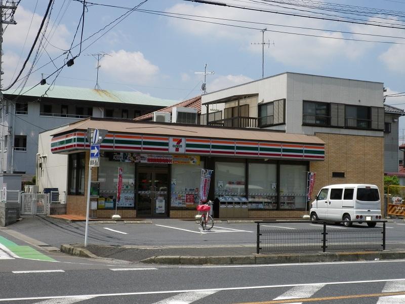 Convenience store. 608m to Seven-Eleven Koshigaya Obayashi shop