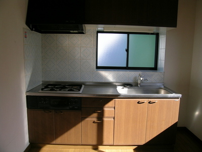 Kitchen. Dishes also cleaning a breeze system Kitchen ☆ That's is also happy with window