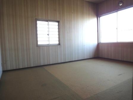 Non-living room. Second floor 6 Pledge Western-style