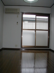 Living and room. Western-style 6 Pledge ・ Air-conditioned