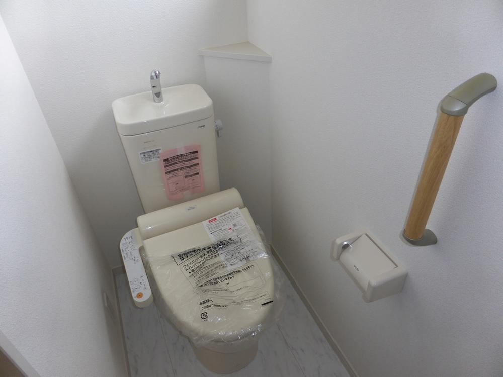 Toilet. Example of construction