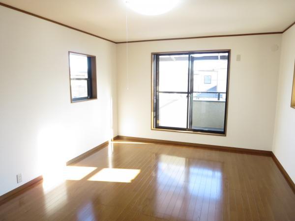 Non-living room. Second floor 10 Pledge Western-style with a balcony